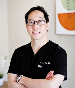 Dr. Samuel Au